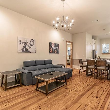 3Br Cottage By Hosteeva Close To St Charles W Pool ニューオーリンズ エクステリア 写真